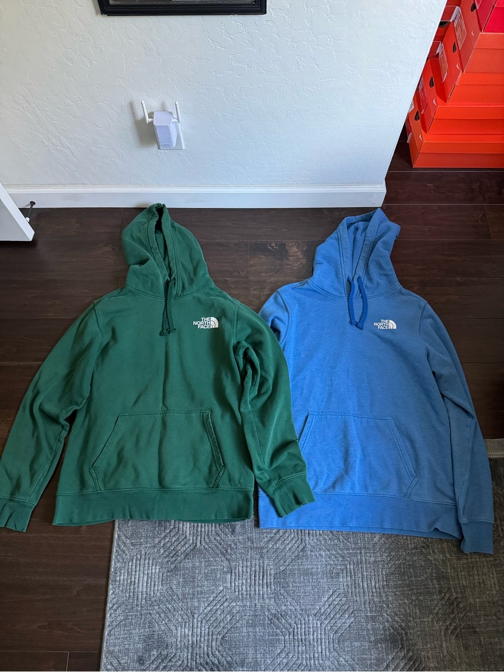 Lot of 2 The North Face Mens hoodie sz M Sweatshirt - Green / Blue